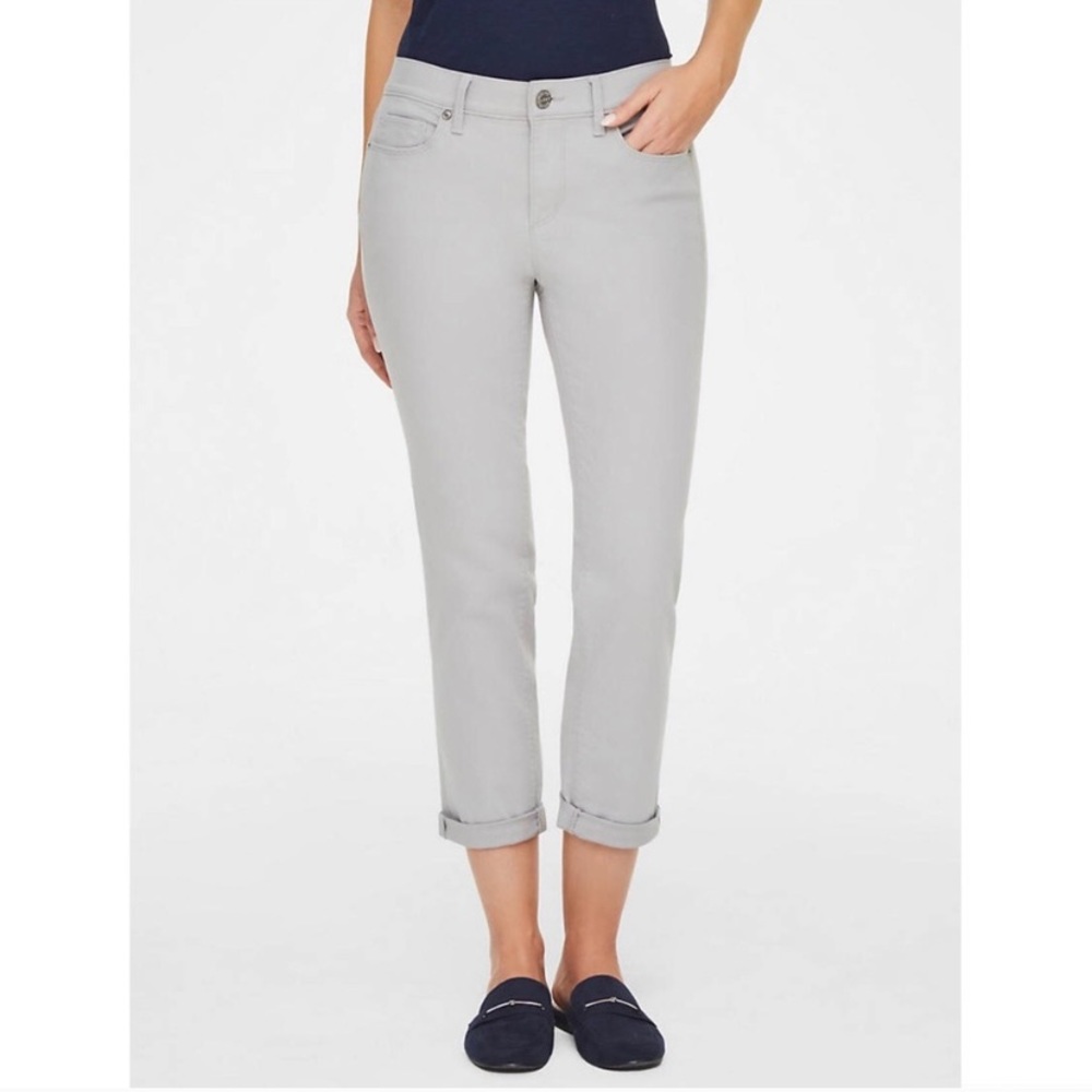 NWOT Loft Petite Grey Modern Cuffed Cropped Jeans